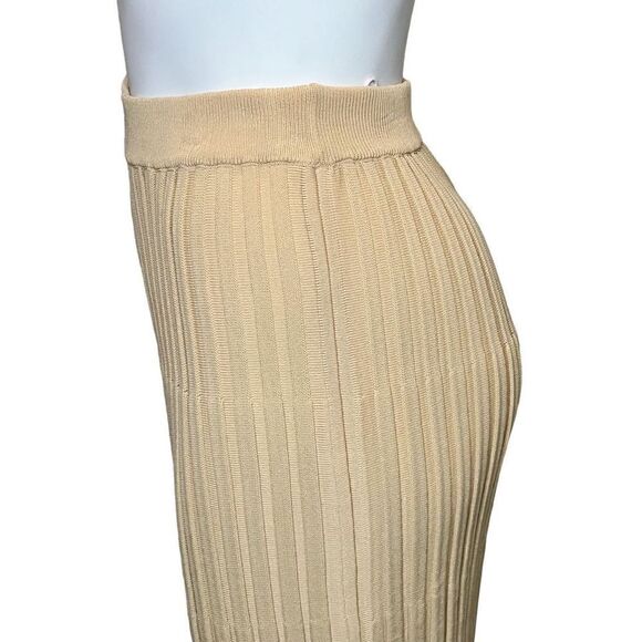 Princess Polly tan ribbed knit form fitting maxi skirt size 10 - Picture 4 of 16